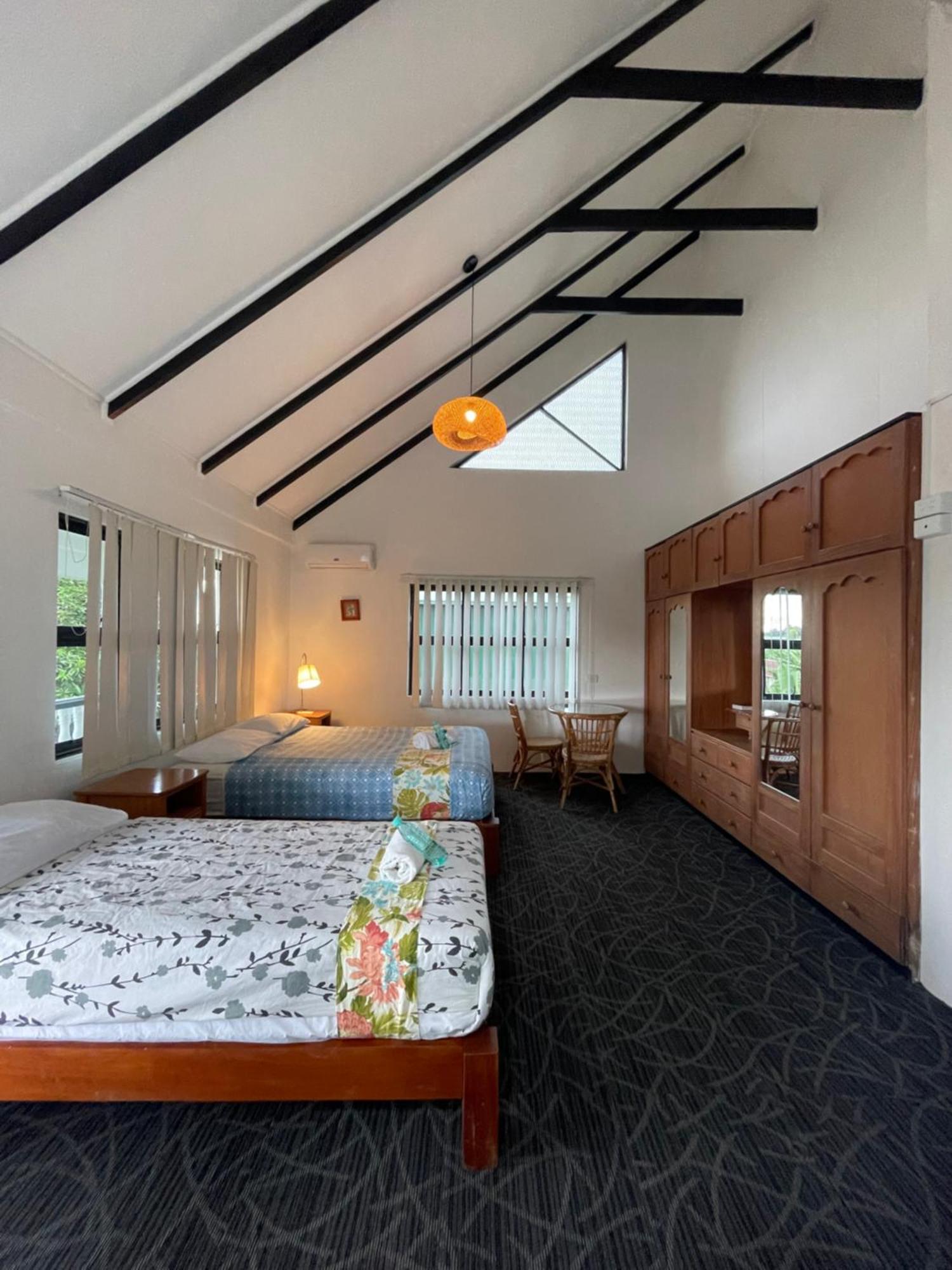 Island Premier Hospitality Hotel 3*